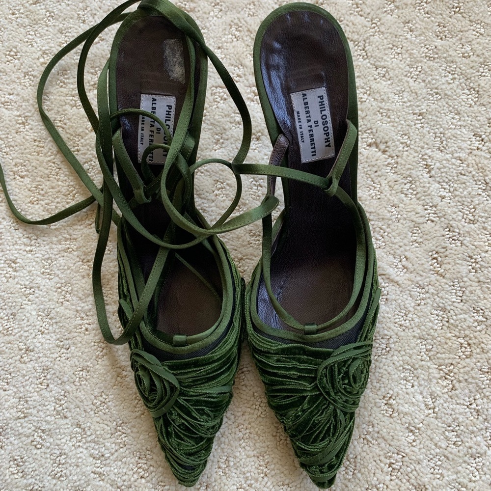 Philosophy Silk Tie Up Pumps